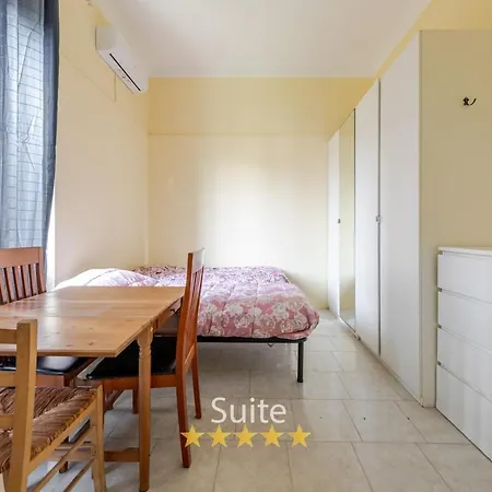 Casa Dell'amicizia 아파트 *